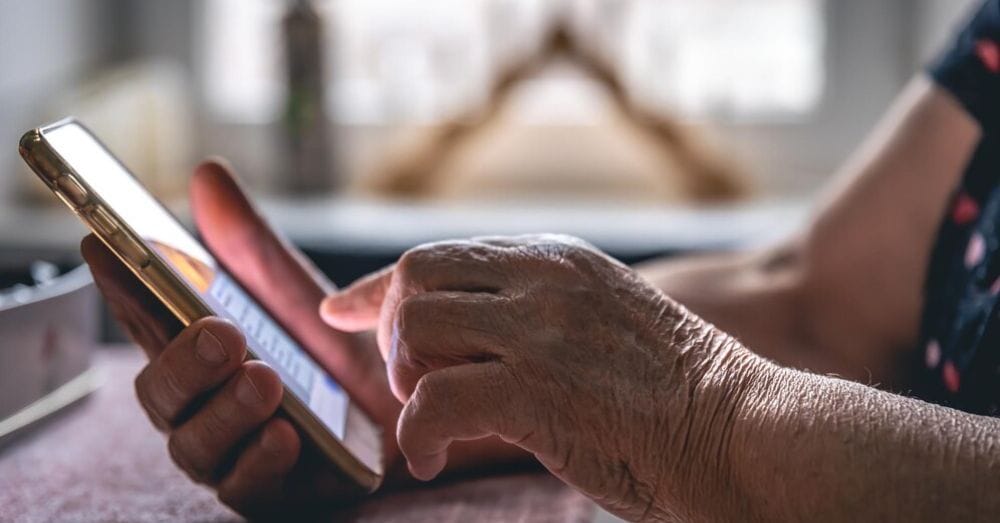 LOAS Idade Qual é a idade certa para pedir